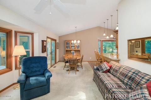 968 Spaulding Ave SE, Ada, MI 49301 photo 7