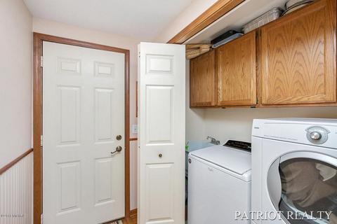 968 Spaulding Ave SE, Ada, MI 49301 photo 16
