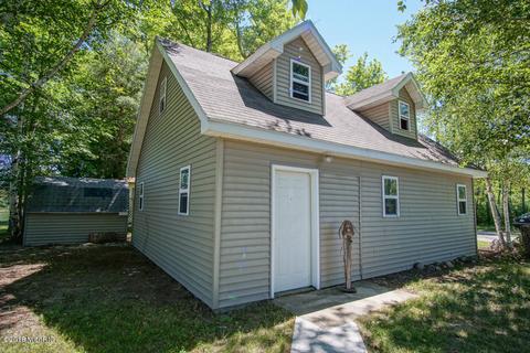 3560 Birch St, Sears, MI 49679 photo 11