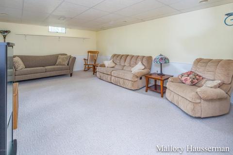 87 Kendra Ct SE, Lowell, MI 49331 photo 19