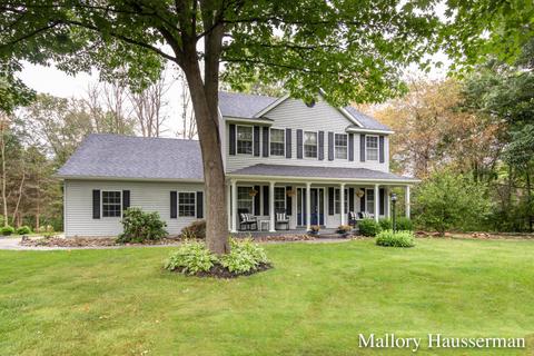87 Kendra Ct SE, Lowell, MI 49331 photo 1