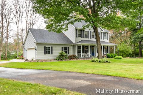 87 Kendra Ct SE, Lowell, MI 49331 photo 2