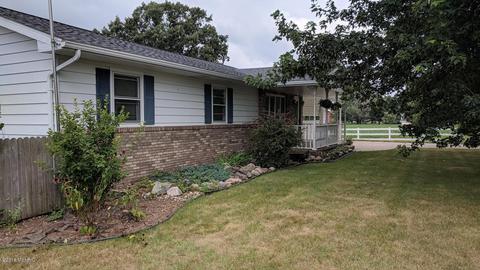 63008 Constantine Rd, Constantine, MI 49042 photo 2