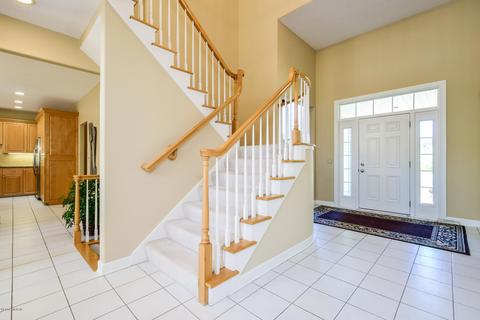 2536 Red Clover Dr SE, Ada, MI 49301 photo 4
