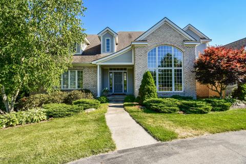 2536 Red Clover Dr SE, Ada, MI 49301 photo 2