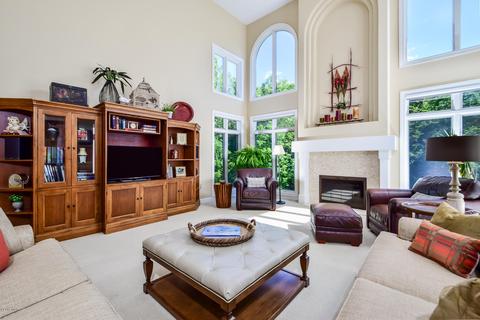 2536 Red Clover Dr SE, Ada, MI 49301 photo 19