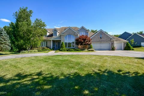 2536 Red Clover Dr SE, Ada, MI 49301 photo 1