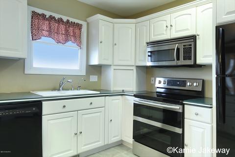 9856 Belding Rd, Belding, MI 48809 photo 18