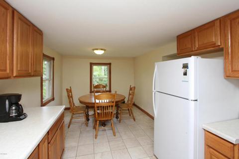 954 110th Ave, Plainwell, MI 49080 photo 11