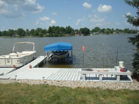 14816 Lark Dr, Camden, MI 49232 photo 4