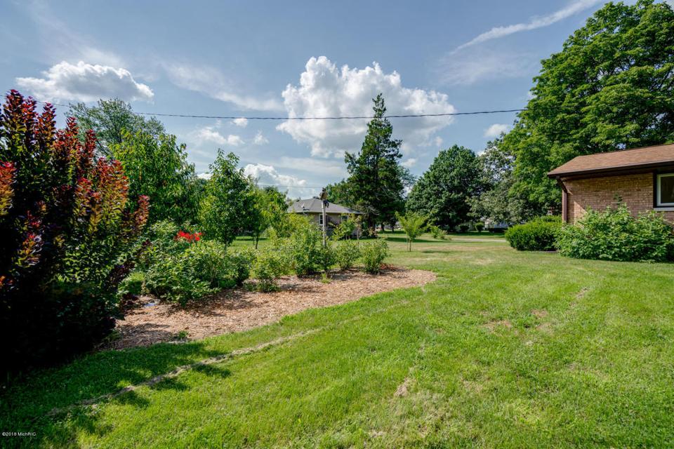  4242 Waterview Dr, Vicksburg, MI 49097 photo 6