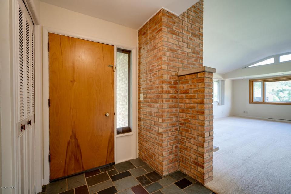  4242 Waterview Dr, Vicksburg, MI 49097 photo 8