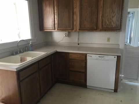 320 Wilson St, Belding, MI 48809 photo 10