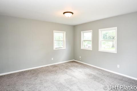 427 E Ann St, Belding, MI 48809 photo 17