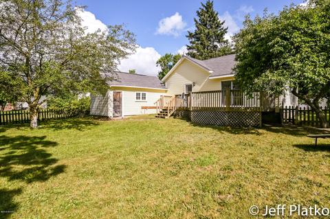 427 E Ann St, Belding, MI 48809 photo 26