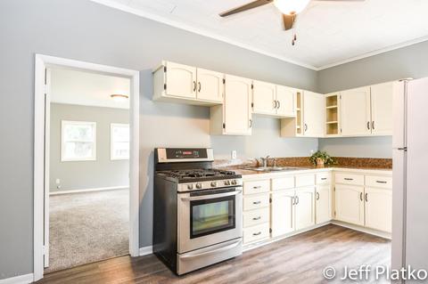 427 E Ann St, Belding, MI 48809 photo 10
