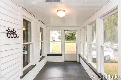 427 E Ann St, Belding, MI 48809 photo 5