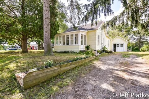 427 E Ann St, Belding, MI 48809 photo 31