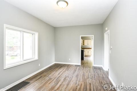 427 E Ann St, Belding, MI 48809 photo 6