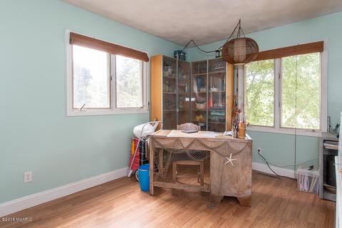 109 N Drive Dr E, Marshall, MI 49068 photo 13
