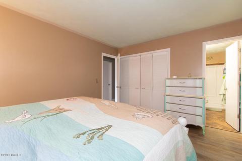 109 N Drive Dr E, Marshall, MI 49068 photo 18