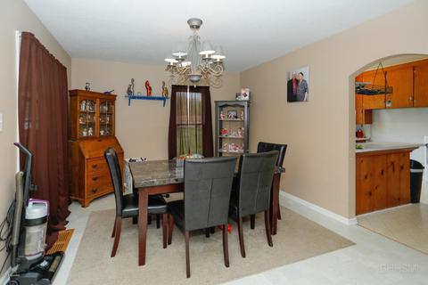 202 E North St, Tekonsha, MI 49092 photo 6