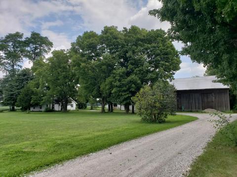 15140 Country Ln, Constantine, MI 49042 photo 1