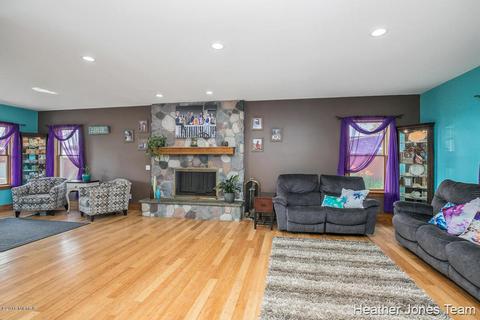 6871 W Sidney Rd, Sidney, MI 48885 photo 4