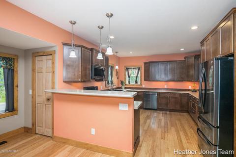 6871 W Sidney Rd, Sidney, MI 48885 photo 11