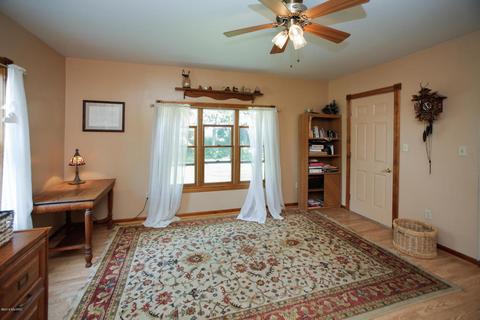 16452 E Cd Ave, Augusta, MI 49012 photo 13