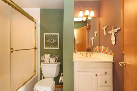 8095 Ginger Brook Ct SE, Ada, MI 49301 photo 38