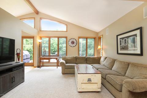 8095 Ginger Brook Ct SE, Ada, MI 49301 photo 22