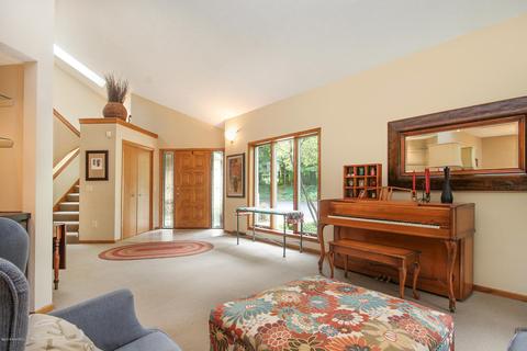 8095 Ginger Brook Ct SE, Ada, MI 49301 photo 13