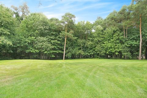 8095 Ginger Brook Ct SE, Ada, MI 49301 photo 57