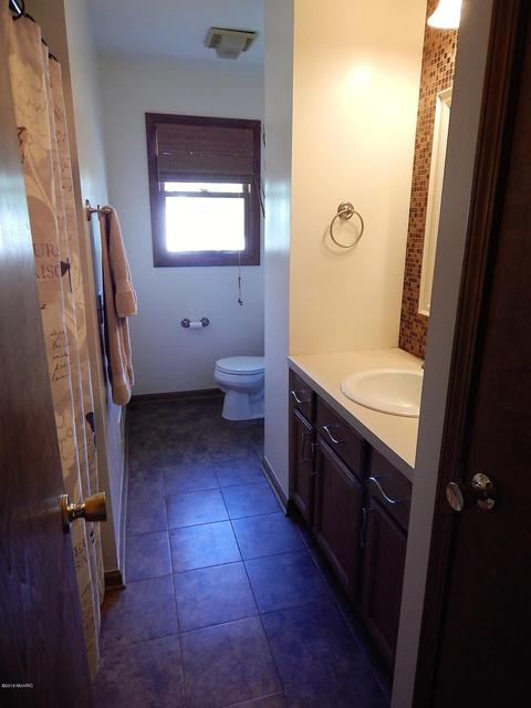 60970 Shorewood Dr, Three Rivers, MI 49093 photo 15