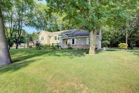 3821 30th St, Dorr, MI 49323 photo 4