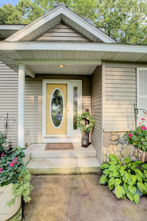 3821 30th St, Dorr, MI 49323 photo 9