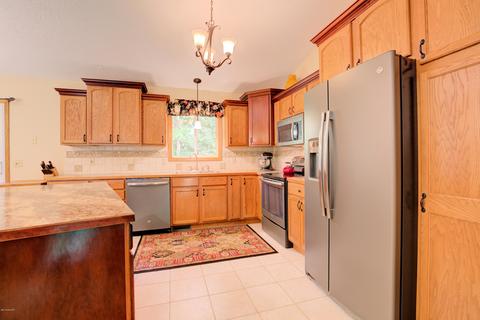 3821 30th St, Dorr, MI 49323 photo 23