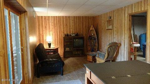 8261 Spruce Dr, Reading, MI 49274 photo 31