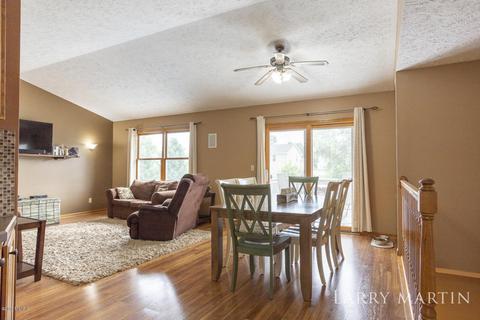 1820 Apollo Ct, Dorr, MI 49323 photo 7