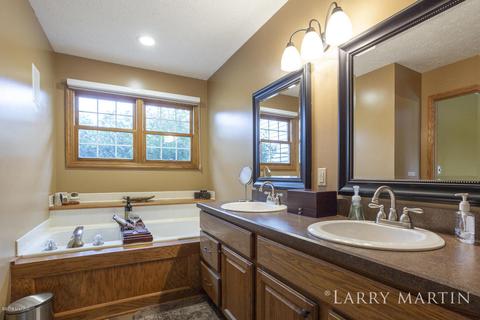 1820 Apollo Ct, Dorr, MI 49323 photo 17