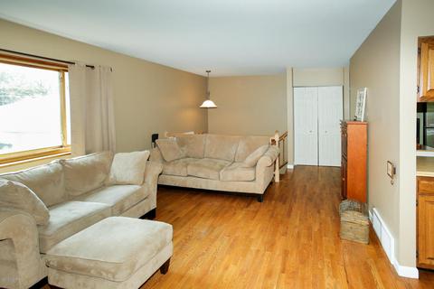 505 Forest Ct, Marshall, MI 49068 photo 6