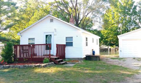 935 E Adda St, White Cloud, MI 49349 photo 2