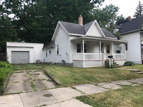 413 W Maple St, Lansing, MI 48906 photo 1