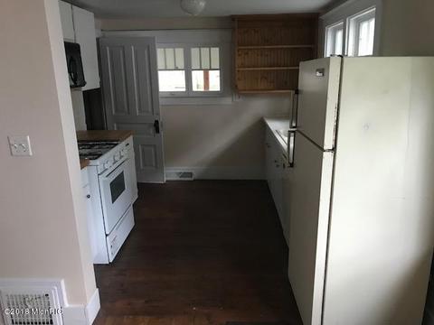 413 W Maple St, Lansing, MI 48906 photo 4