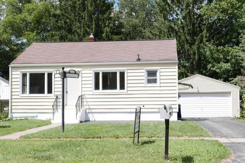 609 Keyes Dr, Parchment, MI 49004 photo 1