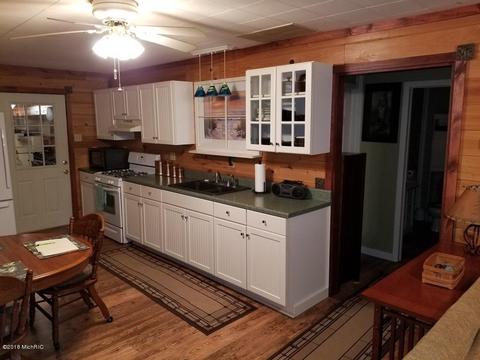 2123 W 44th St, Baldwin, MI 49304 photo 6
