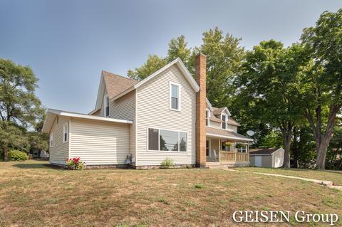 220 W May St, Belding, MI 48809 photo 23