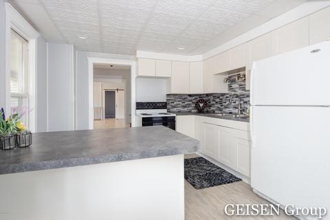 220 W May St, Belding, MI 48809 photo 10