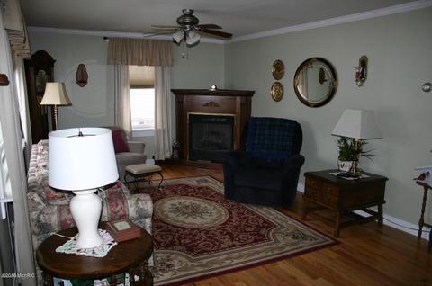 315 N Eagle St, Marshall, MI 49068 photo 11